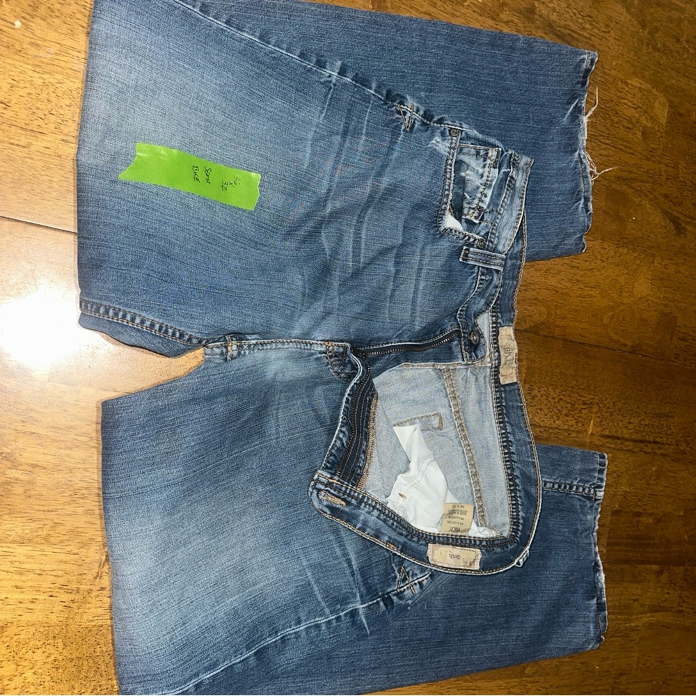 BKE Light Blue Relaxed Jeans